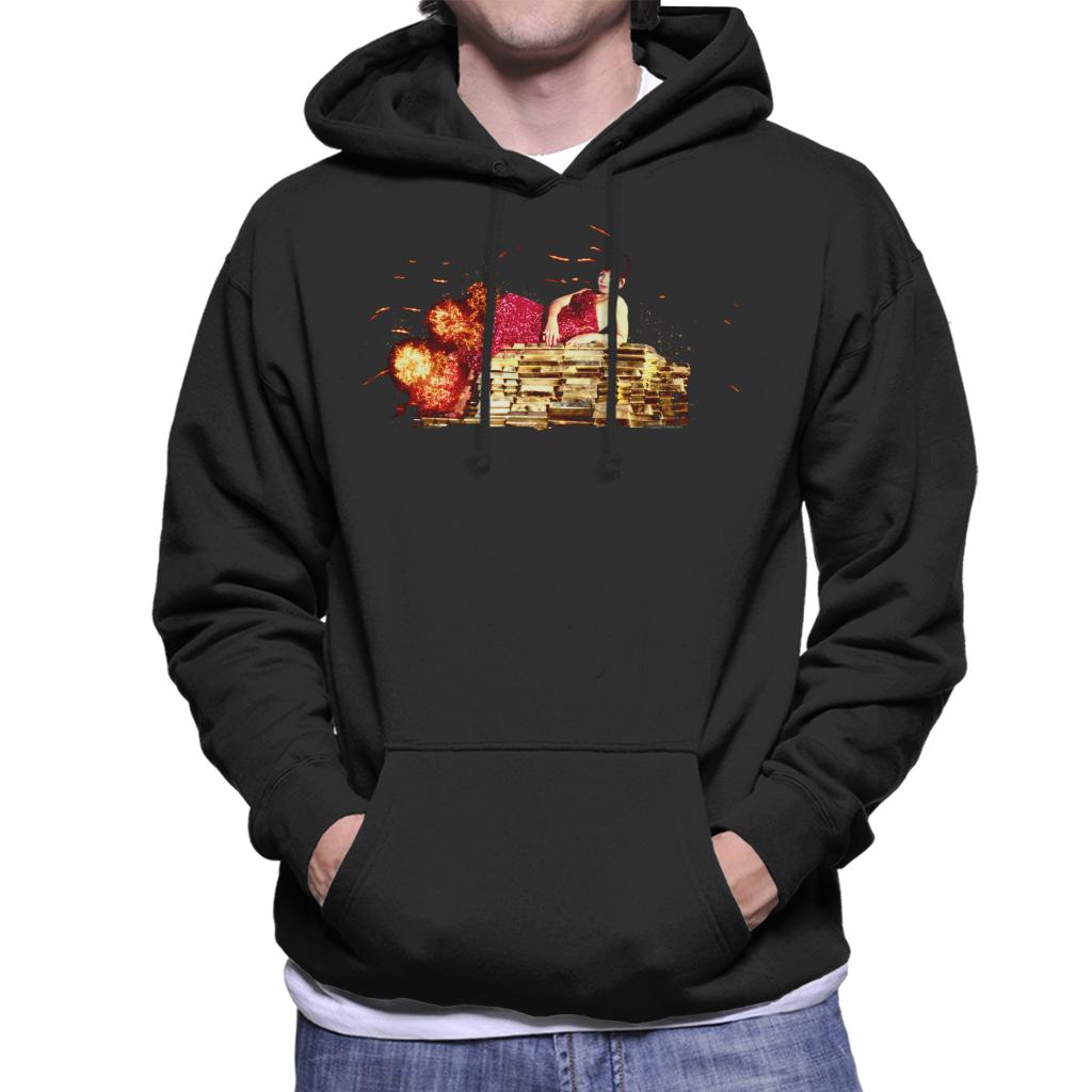 TV Times Shirley Bassey Gold Bullion Men's Hooded Sweatshirt product image 1