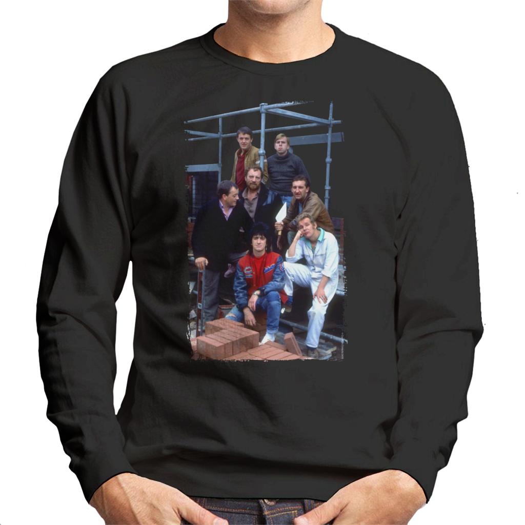 TV Times Cast Of Auf Wiedersehen Pet Men's Sweatshirt product image 1