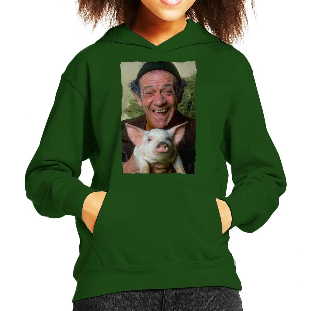 TV Times Sid James Holding A Pig Kids Hooded Sweatshirt product image 4